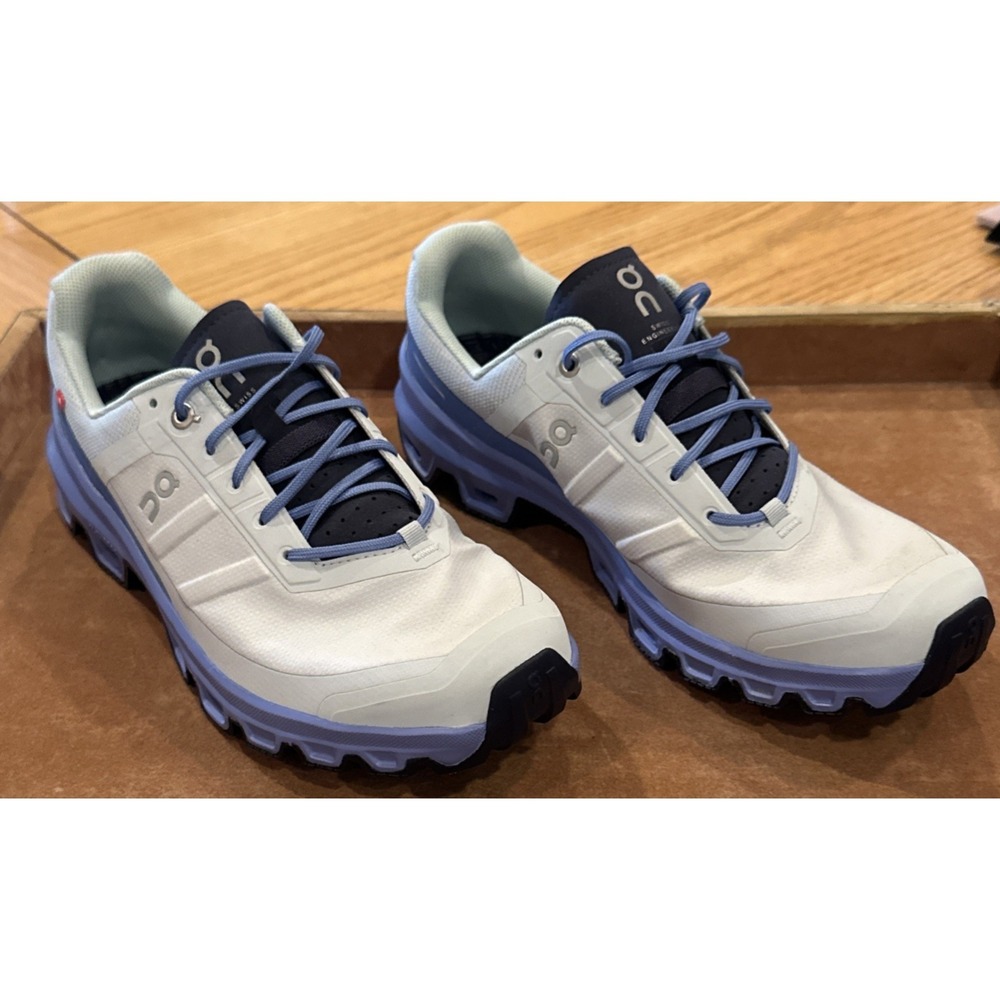 On Running Cloudventure Women's Running Shoes Size 10 Mint Condition